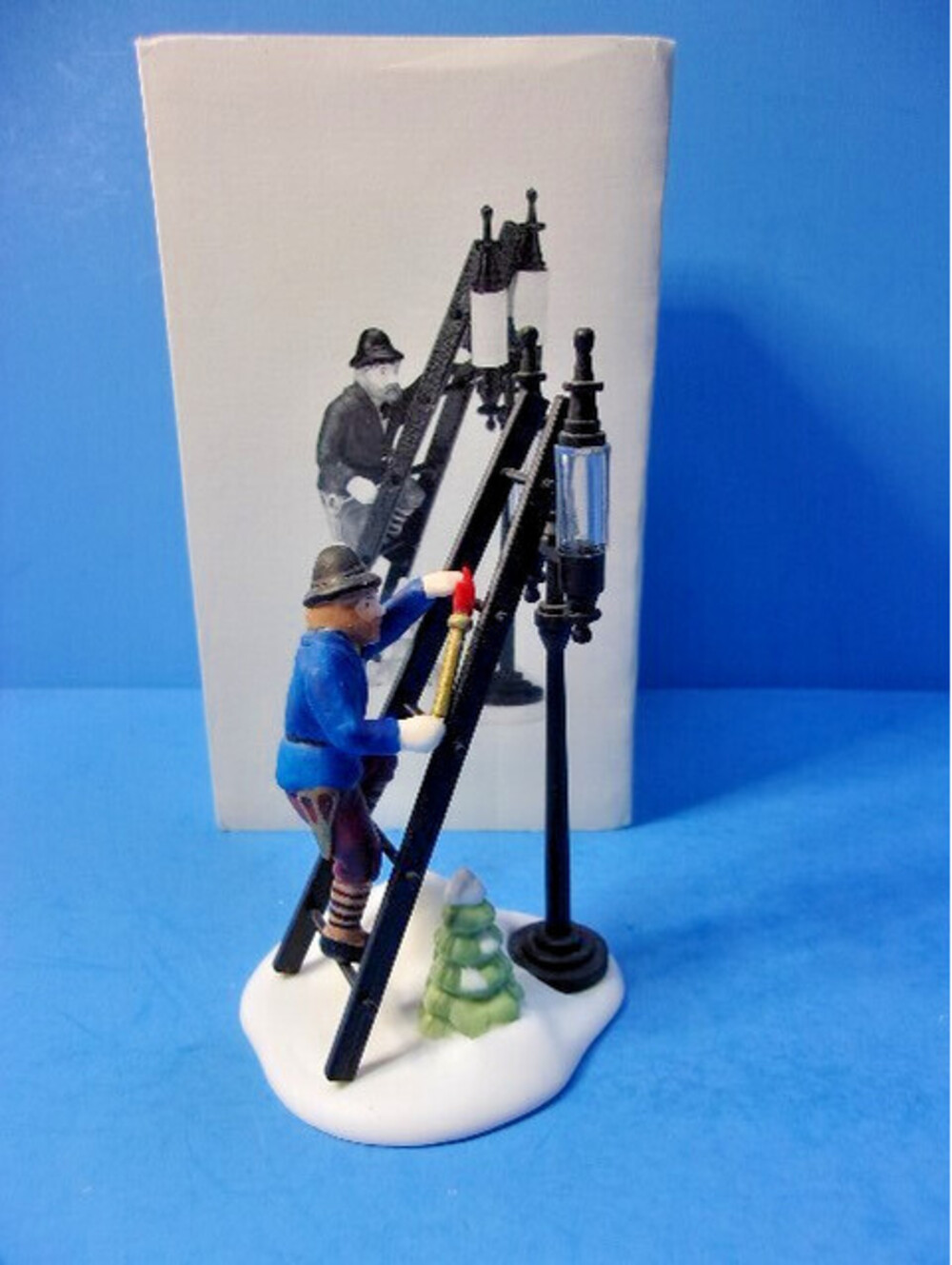 Dept 56 Lamplighter Accessory Set #55778 Christmas Heritage Village Street Lamp